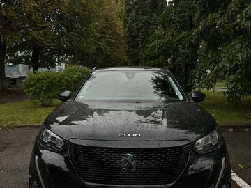 Авто Peugeot E-2008 2021 № 8055527