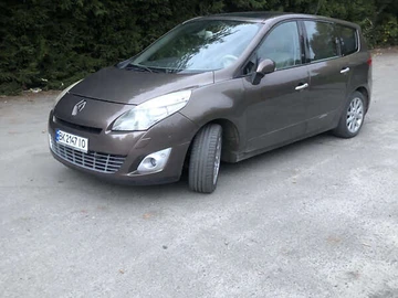 Авто Renault Scenic 2010 № 8055763