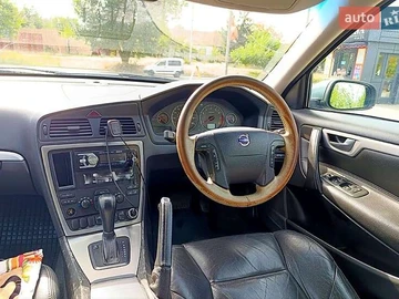 Авто Volvo V70 2005 № 8055892