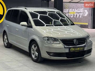Авто Volkswagen Touran 2008 № 8055911