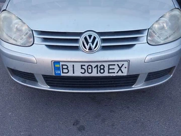 Авто Volkswagen Golf 2004 № 8056049