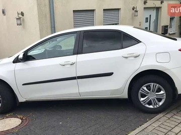 Авто Toyota Corolla 2015 № 8056073