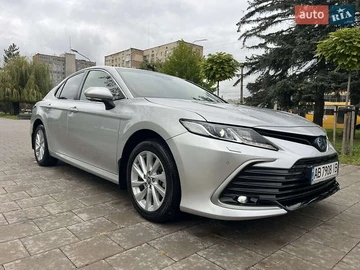 Авто Toyota Camry 2021 № 8056300