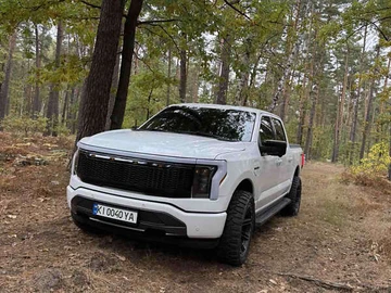 Авто Ford F-150 2023 № 8056303