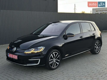 Авто Volkswagen E-Golf 2019 № 8056543