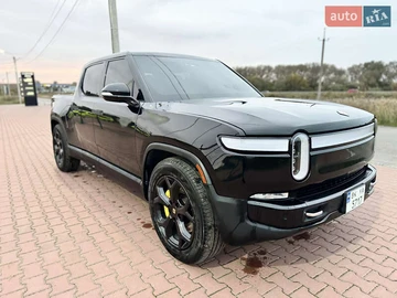 Авто Rivian R1T 2022 № 8056687