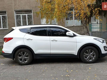 Авто Hyundai Santa Fe 2014 № 8057050