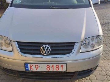 Авто Volkswagen Touran 2004 № 8057151