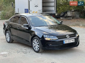 Авто Volkswagen Jetta 2012 № 8057361