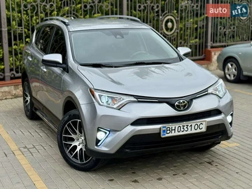 Авто Toyota Rav4 2018 № 8057450