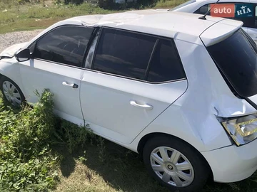Авто Skoda Fabia 2015 № 8057691