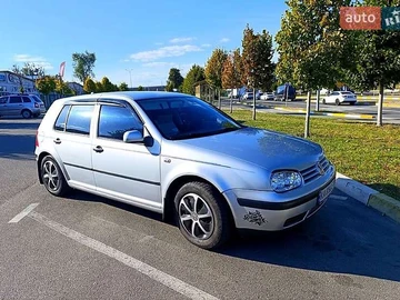 Авто Volkswagen Golf 2000 № 8057701