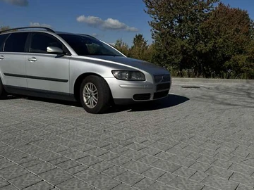 Авто Volvo V50 2005 № 8057749
