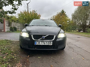 Авто Volvo V50 2008 № 8057795