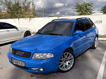 Авто Audi A4 2000 № 8057802