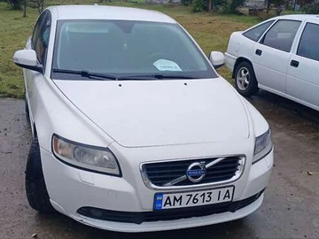 Авто Volvo S40 2012 № 8057815