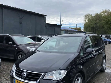 Авто Volkswagen Touran 2008 № 8057824
