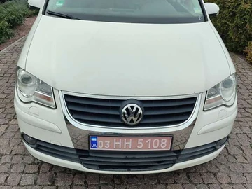 Авто Volkswagen Touran 2008 № 8057890