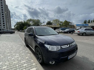 Авто Mitsubishi Outlander 2013 № 8057903