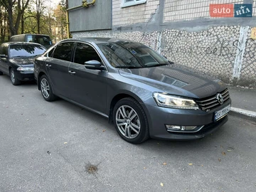 Авто Volkswagen Passat 2012 № 8057931