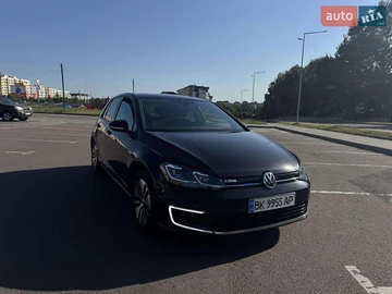 Авто Volkswagen E-Golf 2019 № 8057932