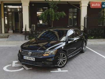 Авто Volkswagen Passat 2017 № 8057936
