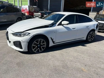Авто BMW I4 2023 № 8058228
