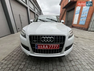Авто Audi Q7 2015 № 8058245