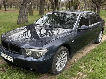 Авто BMW 7 Series 2003 № 8058552