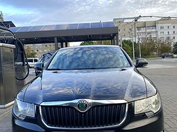 Авто Skoda Superb 2010 № 8058762