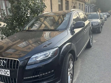 Авто Audi Q7 2010 № 8058792