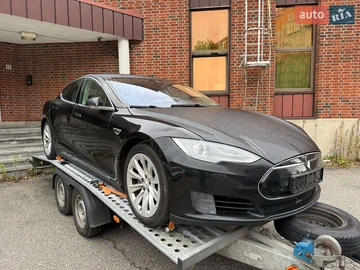 Авто Tesla Model S 2016 № 8058810