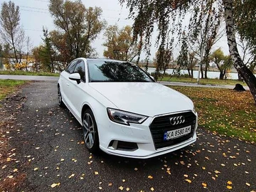 Авто Audi A3 2018 № 8059048