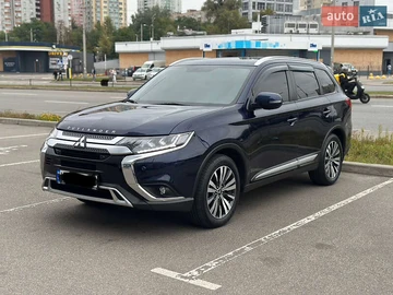 Авто Mitsubishi Outlander 2021 № 8059065