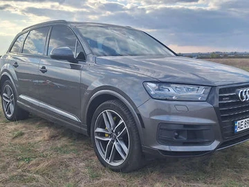 Авто Audi Q7 2018 № 8059088