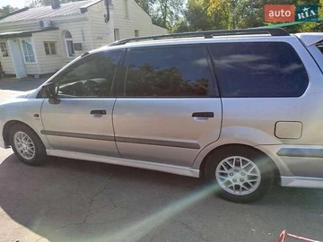 Авто Mitsubishi Space Wagon 1999 № 8059481