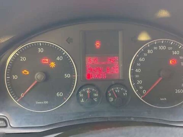 Авто Volkswagen Golf 2008 № 8059518