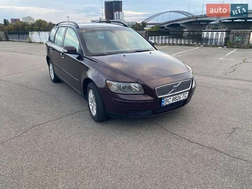 Авто Volvo V50 2007 № 8059536