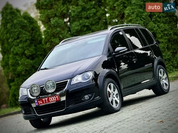 Авто Volkswagen Touran 2009 № 8059570