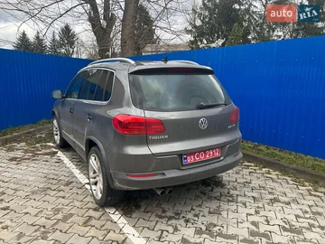 Авто Volkswagen Tiguan 2012 № 8059729