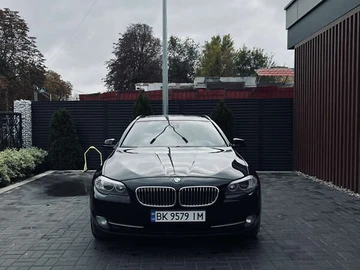 Авто BMW 5 Series 2011 № 8059823