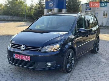 Авто Volkswagen Touran 2014 № 8059830