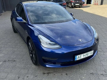 Авто Tesla Model 3 2020 № 8060010