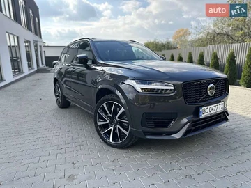 Авто Volvo Xc90 2022 № 8060115