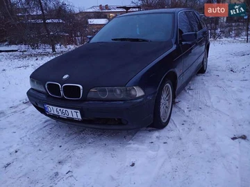 Авто BMW 5 Series 2002 № 8060153