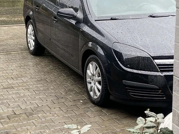 Авто Opel Astra 2006 № 8060238