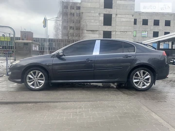 Авто Renault Laguna 2013 № 8060354