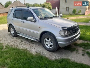 Авто Mercedes M-Class 2001 № 8060551