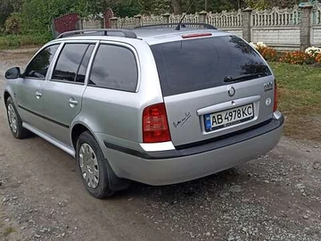Авто Skoda Octavia 2009 № 8060641