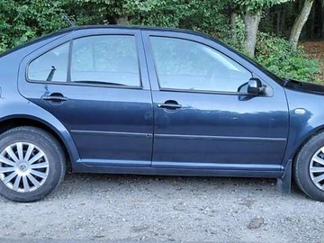 Авто Volkswagen Bora 2004 № 8060793